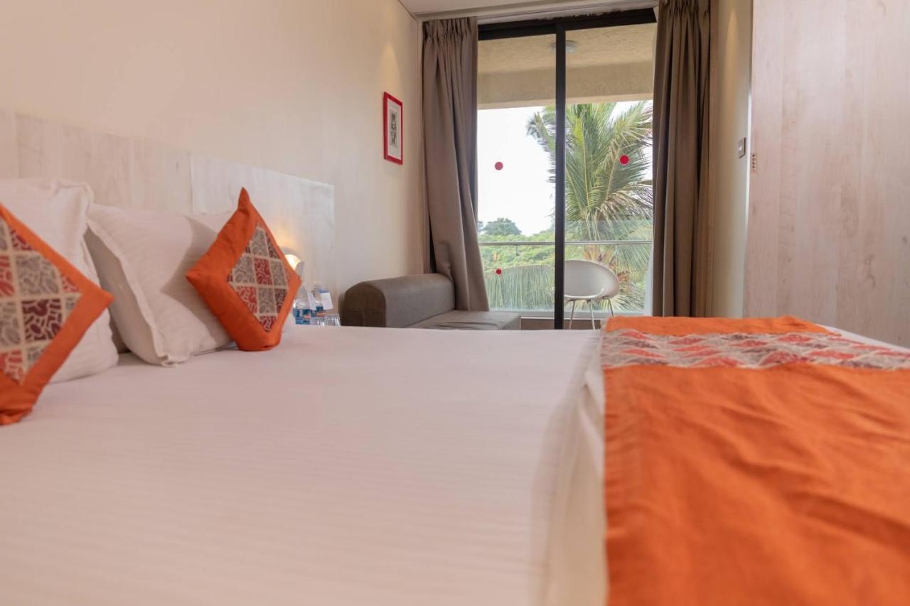 Hotel Citrus Prime Candolm, Goa Candolim Zewnętrze zdjęcie